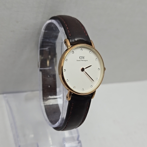 Womens Daniel Wellington Classic Watch Rose Gold Tone Leather Band New Battery - Picture 3 of 11